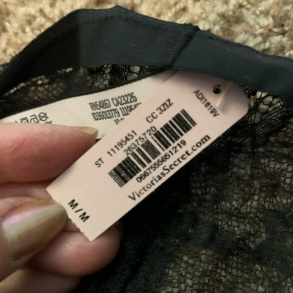 New VICTORIAS SECRET Silver Black String Bikini PANTY size M Lace back NWT - Picture 5 of 8